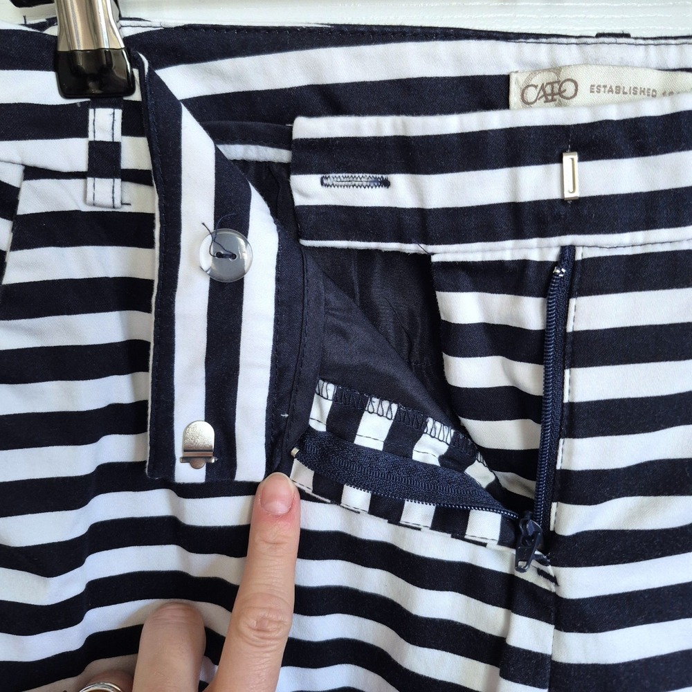 Cato‎ Contemporary black white striped straight leg pants women's 4 - Picture 5 of 10
